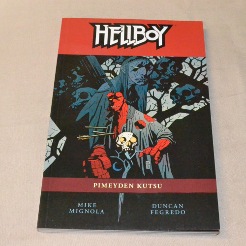 Hellboy Pimeyden kutsu